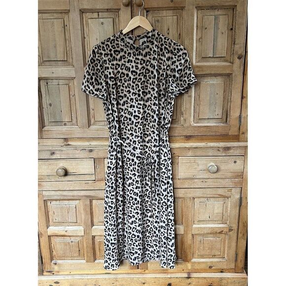Avec Les Filles 10 Leopard Print Dress Mock Neck Short Sleeve Belted - Picture 2 of 16